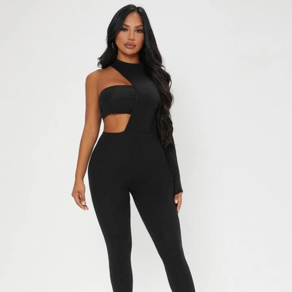 Black Mock Neck Cut Out Split Hem Skinny Jumpsuit & Crop Tube Top Size L (8/10)